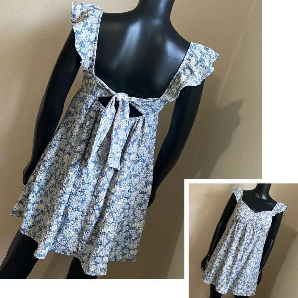 Blue Floral Sundress with Ruffled Straps and Pockets! - Picture 1 of 14